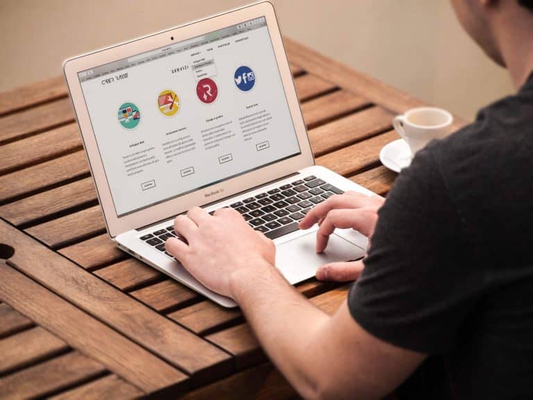Les meilleurs outils de gestion Web pour les petites entreprises