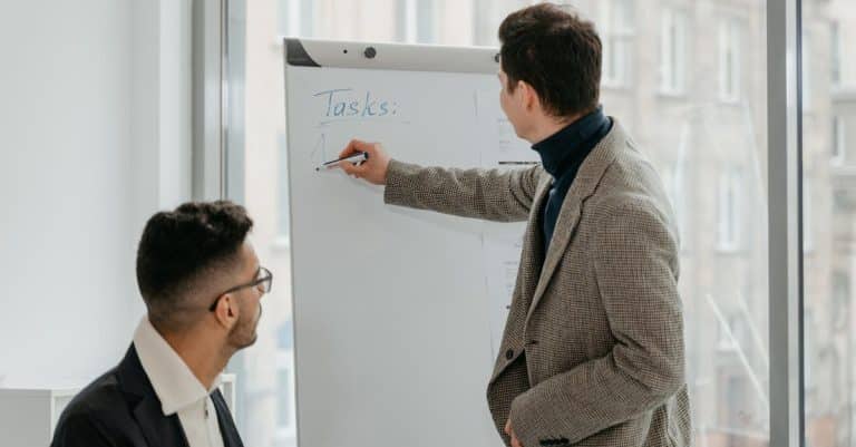 Comment gérer efficacement une petite entreprise en freelance ?