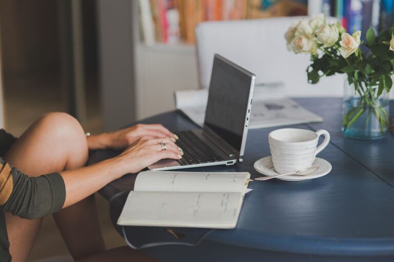 Comment gérer les aspects juridiques et fiscaux en tant que freelance ?