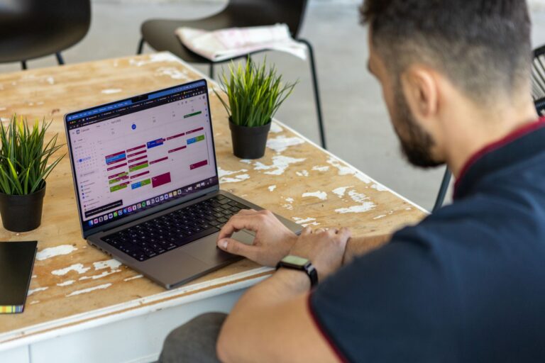Comment surmonter les périodes creuses en freelance ?