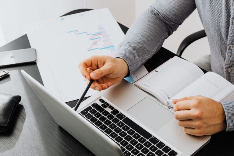 Comment s&rsquo;adapter à la digitalisation pour optimiser son activité freelance ?