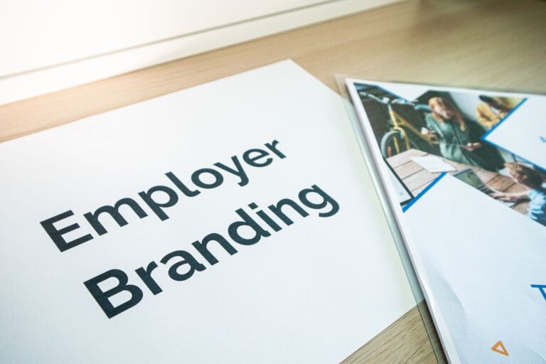 Comment développer une image de marque forte en tant que freelance ?
