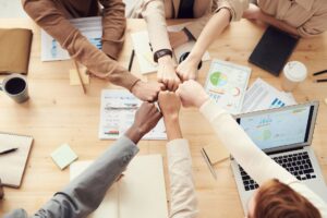 Comment se construire un réseau solide pour développer son activité freelance ?