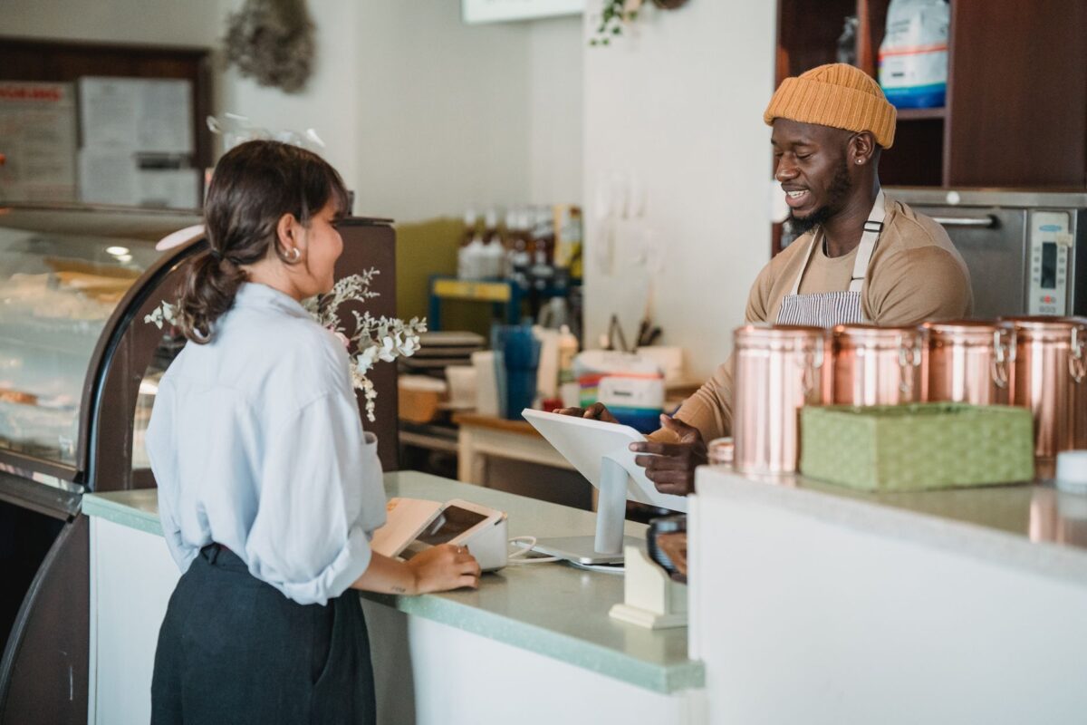 Comment favoriser la fidélisation client pour assurer la pérennité de son activité freelance ?